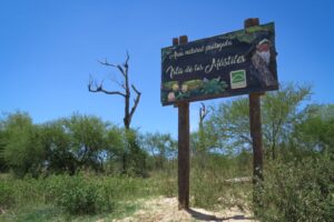 Isla de los Mástiles en riesgo: Capitán Bermúdez entrega parte del espacio público